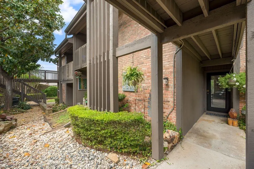 813 Signal Ridge Place #813, Rockwall, TX 75032