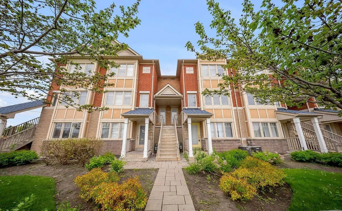 3985 Eglinton AVE W #22, Mississauga, ON L5M 0E5