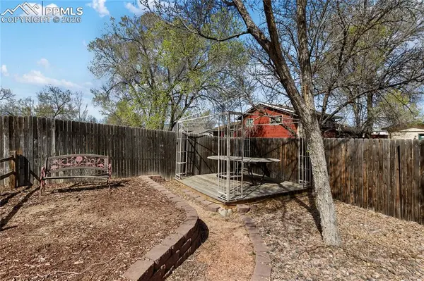 7142 Araia DR, Fountain, CO 80817