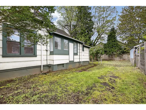 4857 NE 11TH AVE, Portland, OR 97211