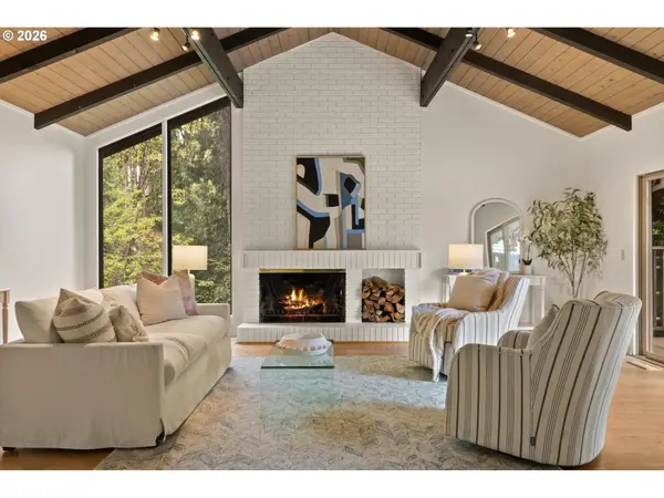 560 MILBURN CT, Lake Oswego, OR 97034