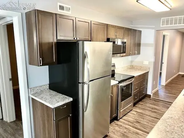 734 E Rio Grande ST, Colorado Springs, CO 80903