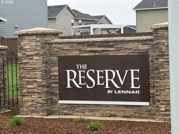 2432 W 15TH AVE, Junction City, OR 97448