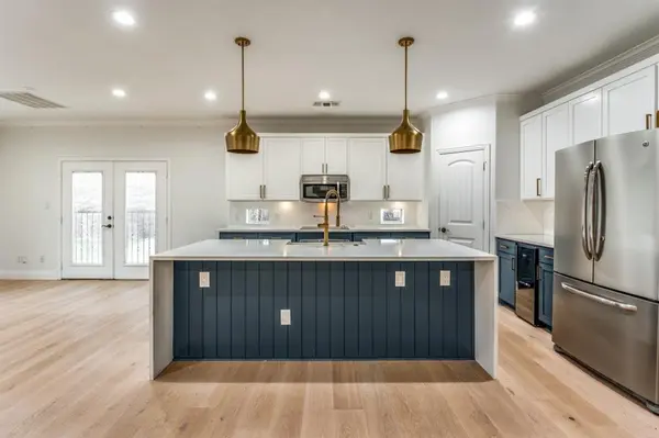 4419 Gennaro Street, Dallas, TX 75204