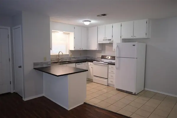 4919 Lovell Avenue #4919, Fort Worth, TX 76107