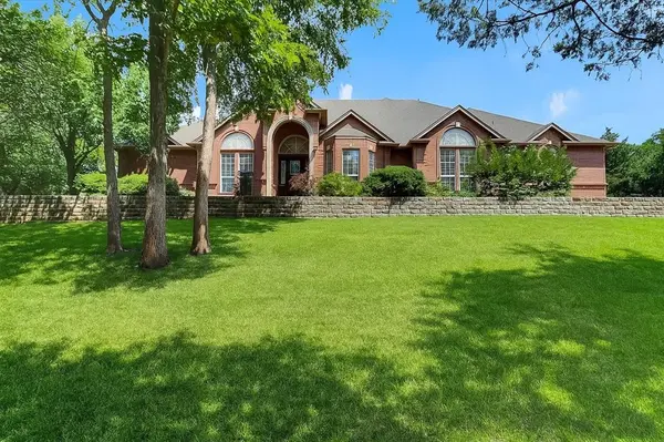 6420 Shady Oaks Lane, Midlothian, TX 76065
