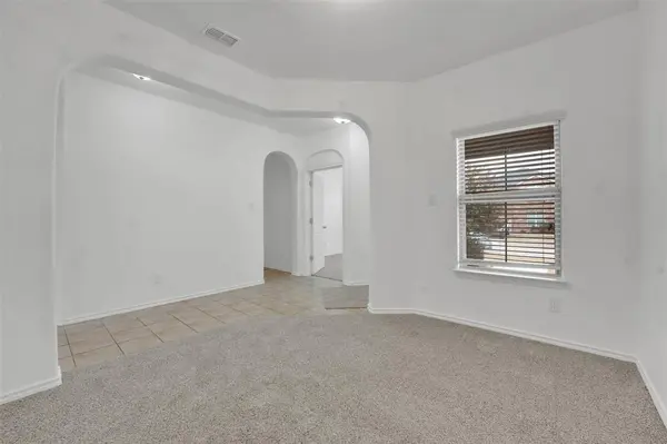 144 Creek Terrace Drive, Saginaw, TX 76179