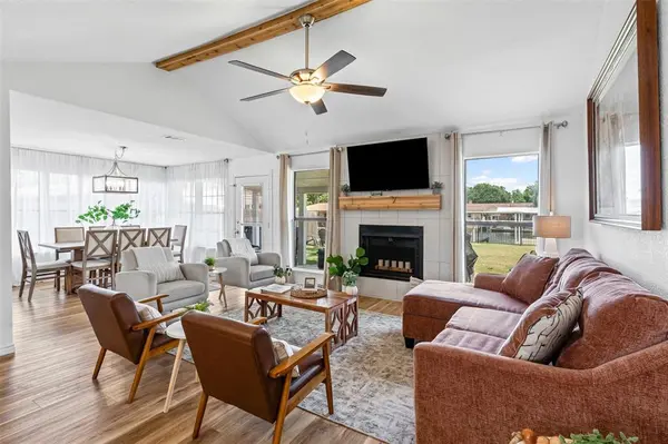 4603 Rendezvous Court, Granbury, TX 76049