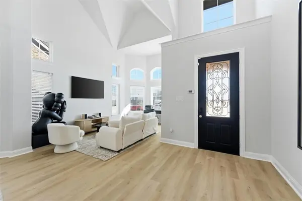 6941 Lilac Drive, Venus, TX 76084