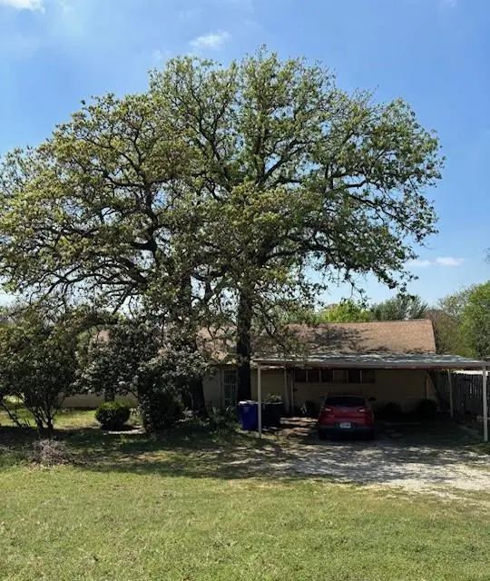 1202 Peggy Lane, Kennedale, TX 76060