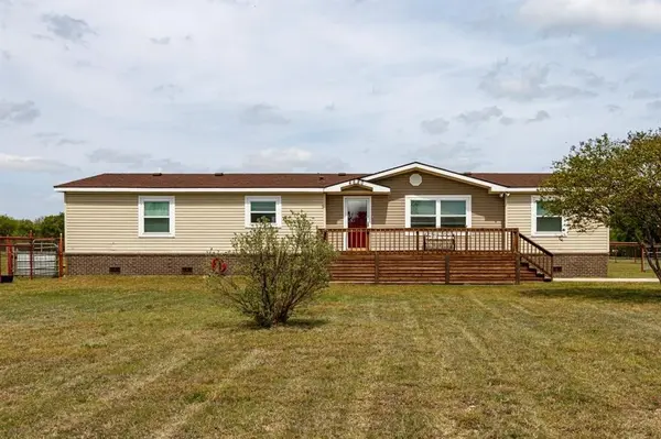 4880 WHITEHEAD Road, Midlothian, TX 76065