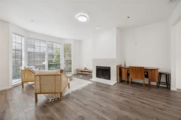 3919 Cole Avenue #101, Dallas, TX 75204