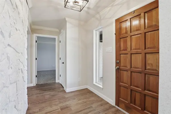 6406 Lansdowne Court, Granbury, TX 76049