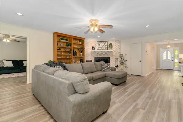 6212 Westover Drive, Granbury, TX 76049