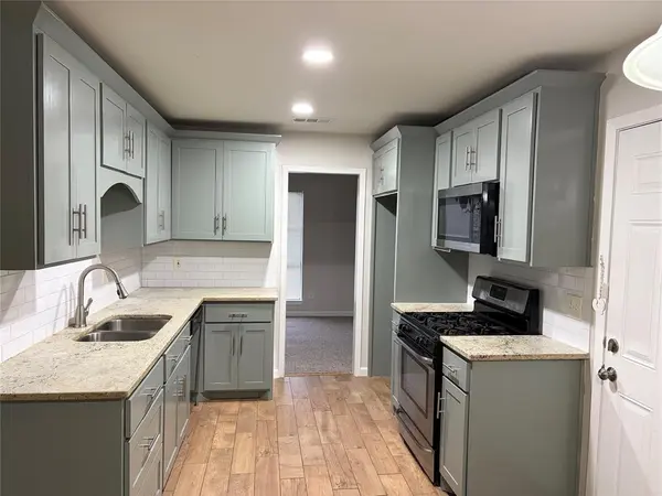 2410 Viva Drive, Mesquite, TX 75150