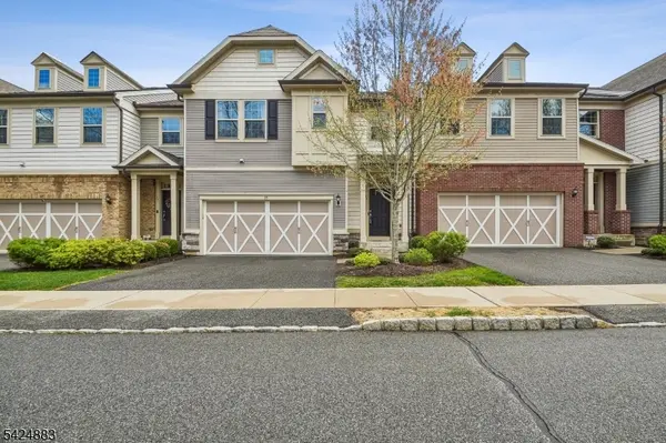 35 Albert Ct, Randolph Twp., NJ 07869