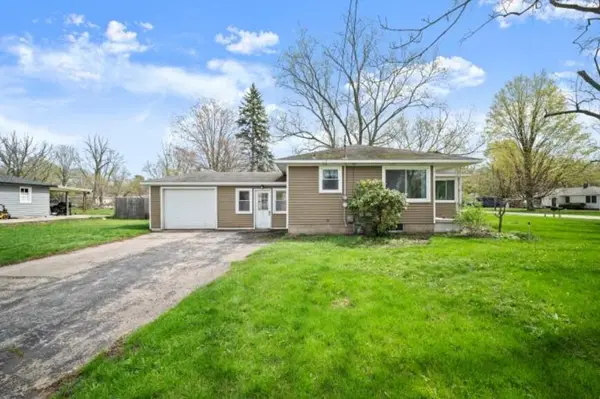 10517 Mary Ann ST, Holland Twp, MI 49464