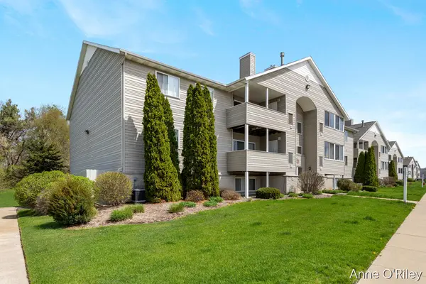 8348 Jasonville CT SE #33, Caledonia Twp, MI 49316