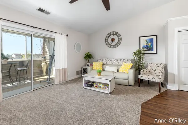 8348 Jasonville CT SE #33, Caledonia Twp, MI 49316