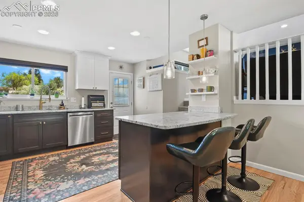 15726 E Bails DR, Aurora, CO 80017