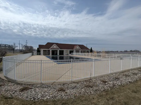 257 Lakeside DR, Ludington, MI 49431