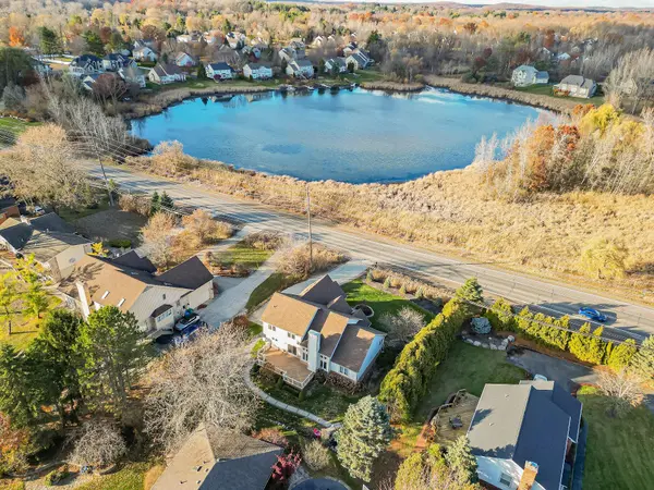 3345 E Commerce RD, Commerce Twp, MI 48382