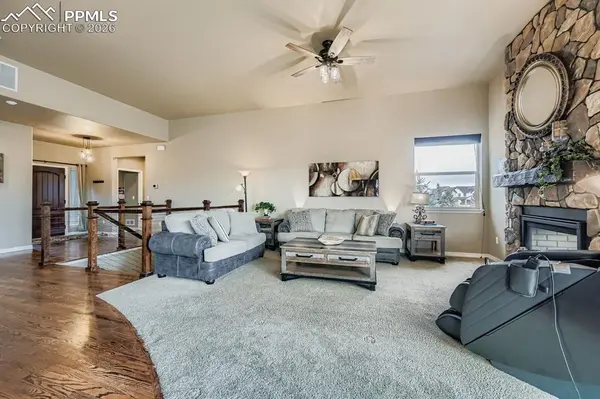 10625 Slumber Ridge WAY, Colorado Springs, CO 80908