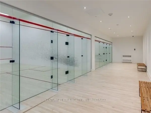 111 St Clair AVE W #1426, Toronto C02, ON M4V 1N5