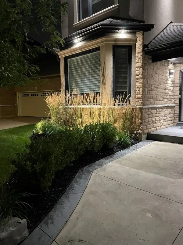 61 Woodland Trail CT, Vaughan, ON L4L 9H9