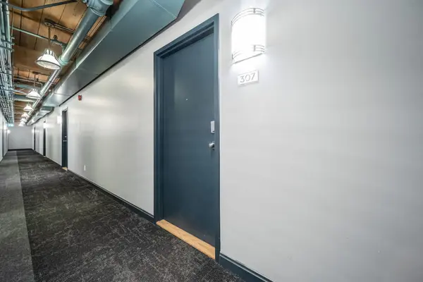 24 Noble ST #307, Toronto W01, ON M6K 2C8