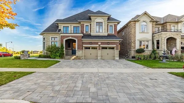 29 Chiming RD, Brampton, ON L6P 4E1