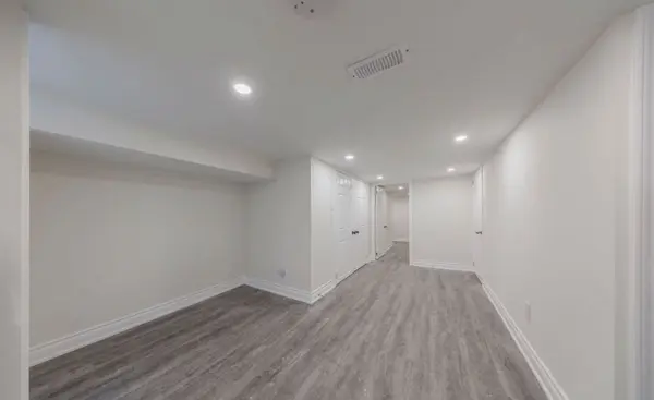 185 Laughton AVE #Bsmt, Toronto W03, ON M6N 2X6