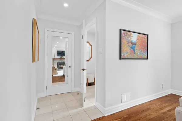 249 Faircrest RD, Alta Vista And Area, ON K1H 5C9