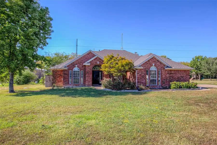 1157 Zajic Drive, Terrell, TX 75160