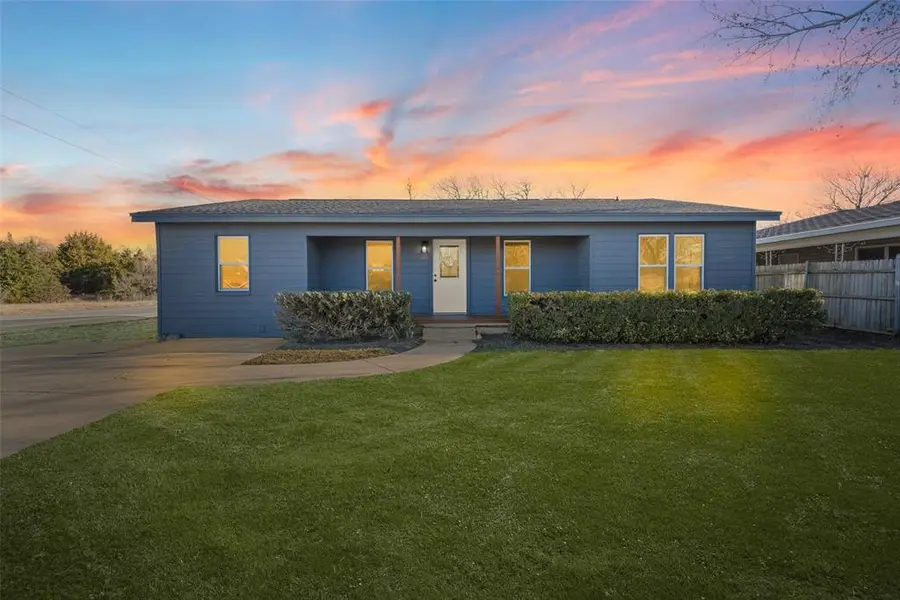 2400 S 26th Street, Waco, TX 76706