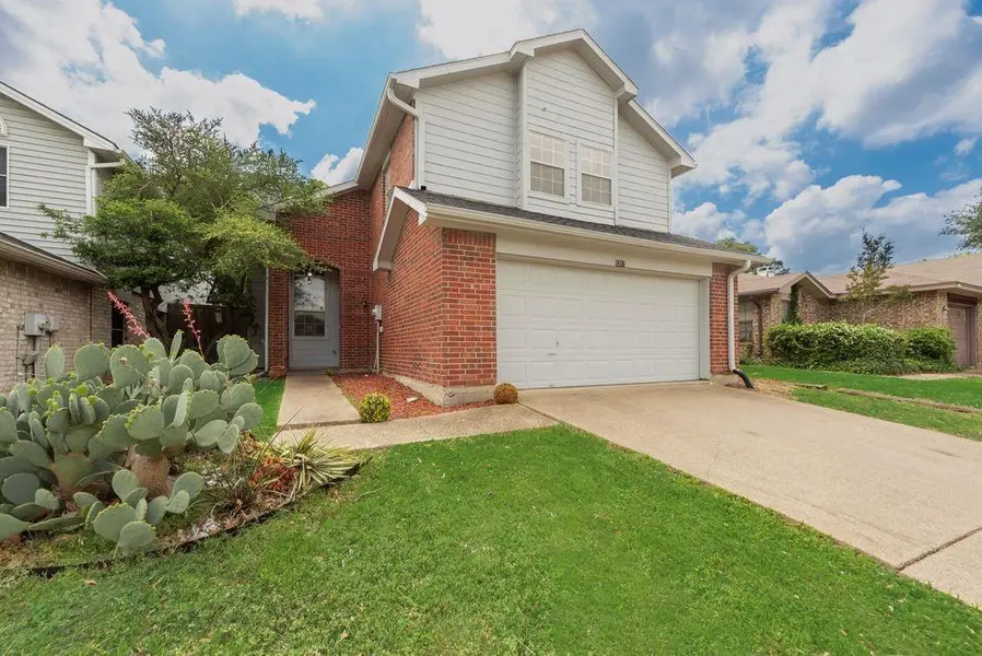 5307 Waterford Drive, Mesquite, TX 75150