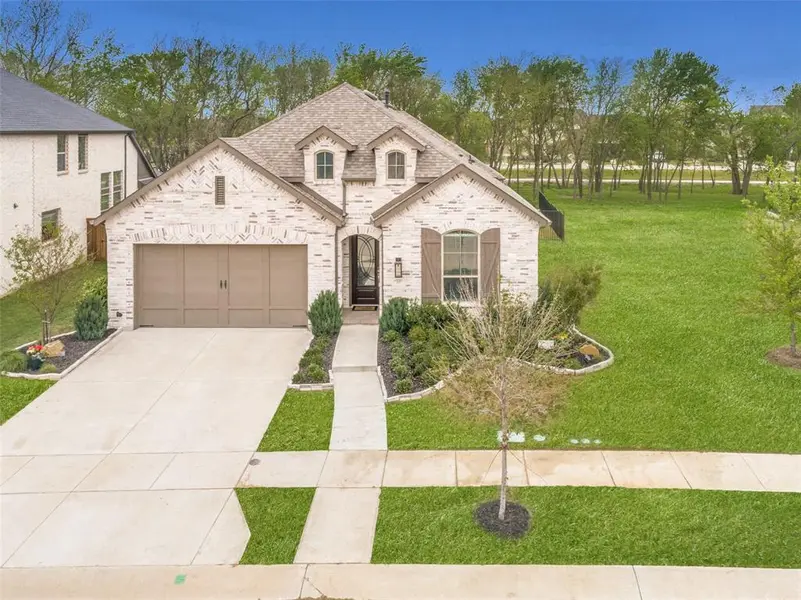 1835 Bell Court, Van Alstyne, TX 75495