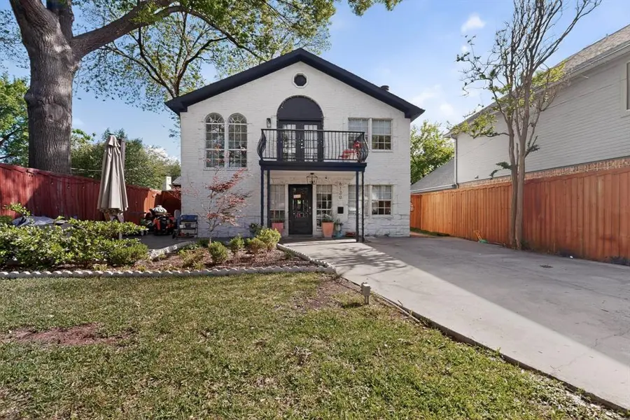 6130 Lakeshore Drive, Dallas, TX 75214
