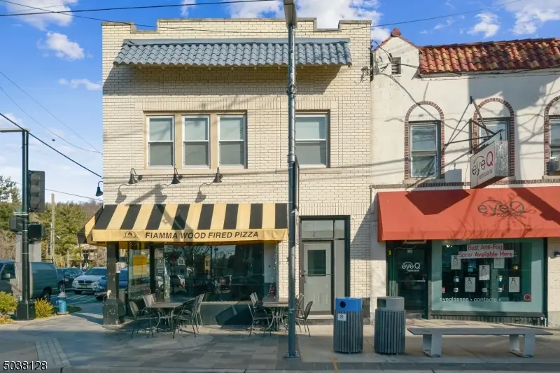 34 Main St, Apt B #B, Millburn Twp., NJ 07041