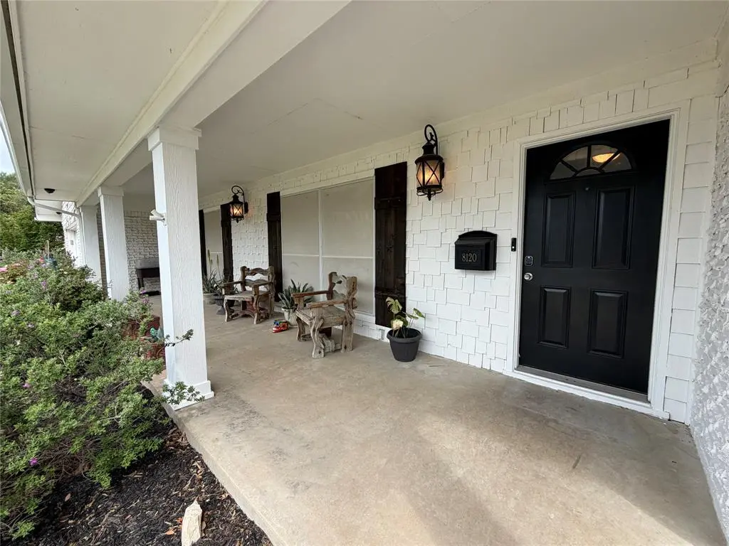 8120 Bangor Drive, Benbrook, TX 76116