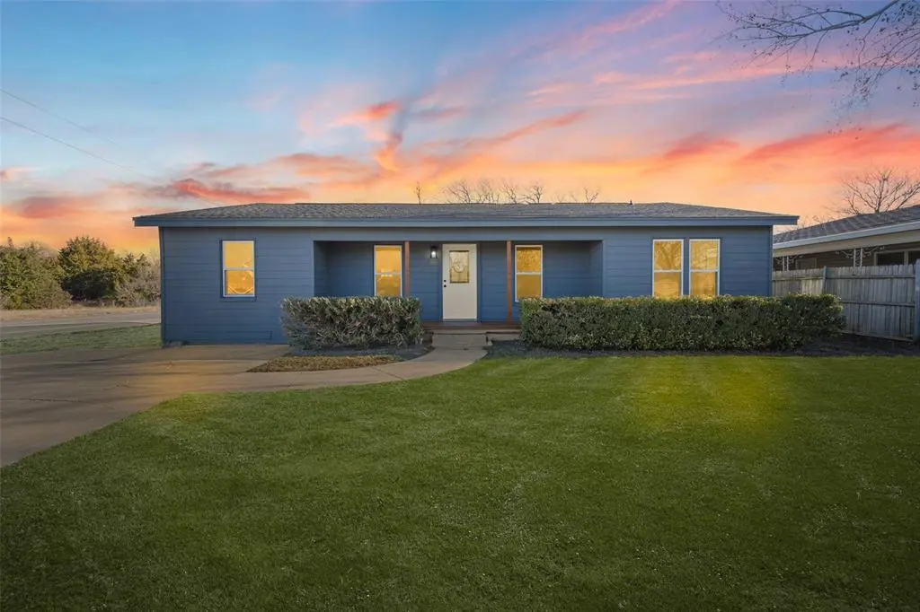 2400 S 26th Street, Waco, TX 76706