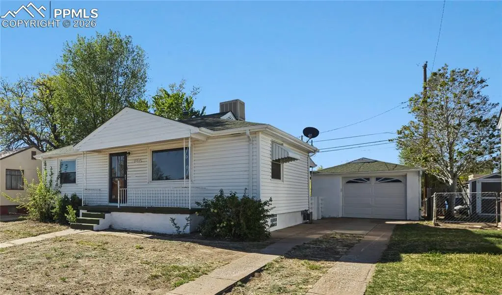 2502 Columbine AVE, Pueblo, CO 81004