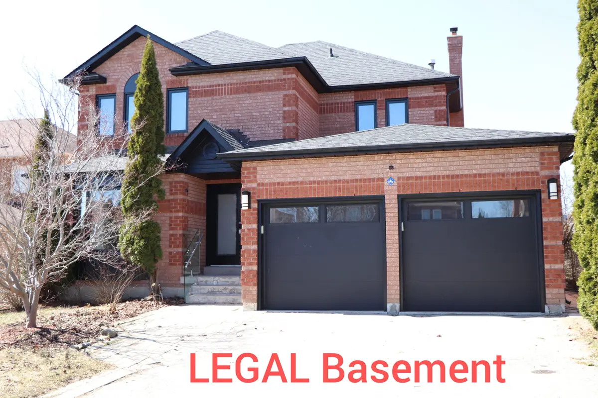 88 Tulip ST, Georgina, ON L4P 1C7