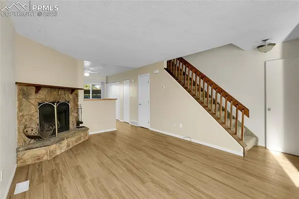 7644 Lexington Manor DR, Colorado Springs, CO 80920