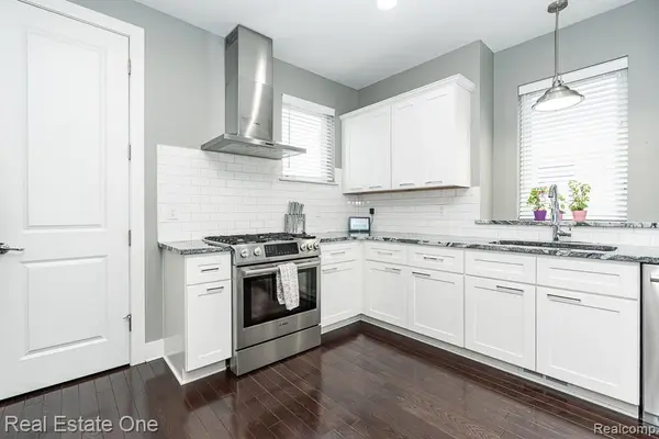 117 N Dorchester AVE, Royal Oak, MI 48067