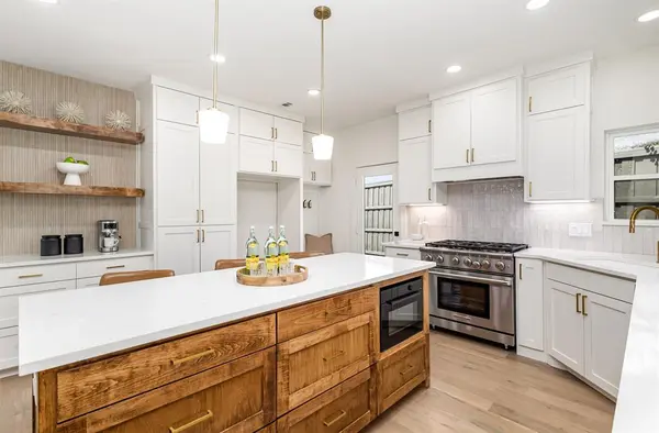 6402 Lakewood Boulevard, Dallas, TX 75214