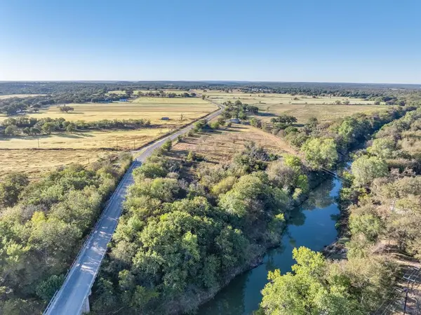 596 S Fm 129, Santo, TX 76472