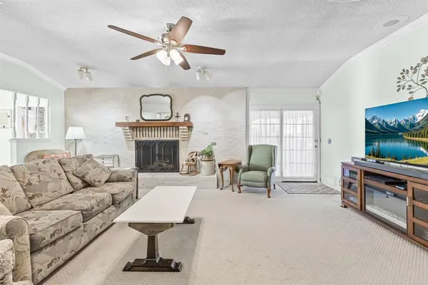 1115 36th Street NE, Paris, TX 75462