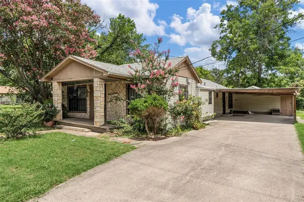 1320 S 26th Street, Waco, TX 76706
