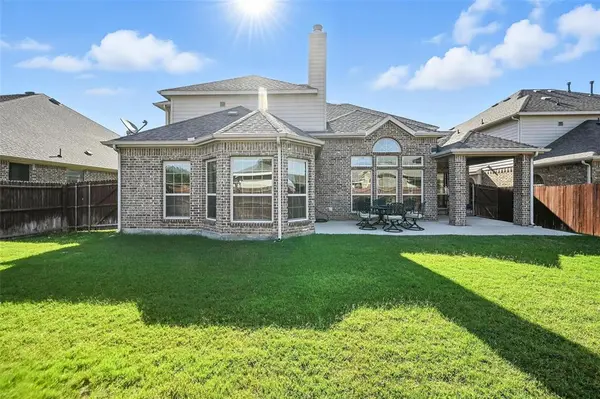 6153 Gibbons Creek Street, Fort Worth, TX 76179